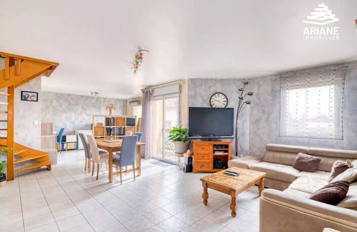 Appartement T5 duplex avec parking et 2 balcons — photo 2