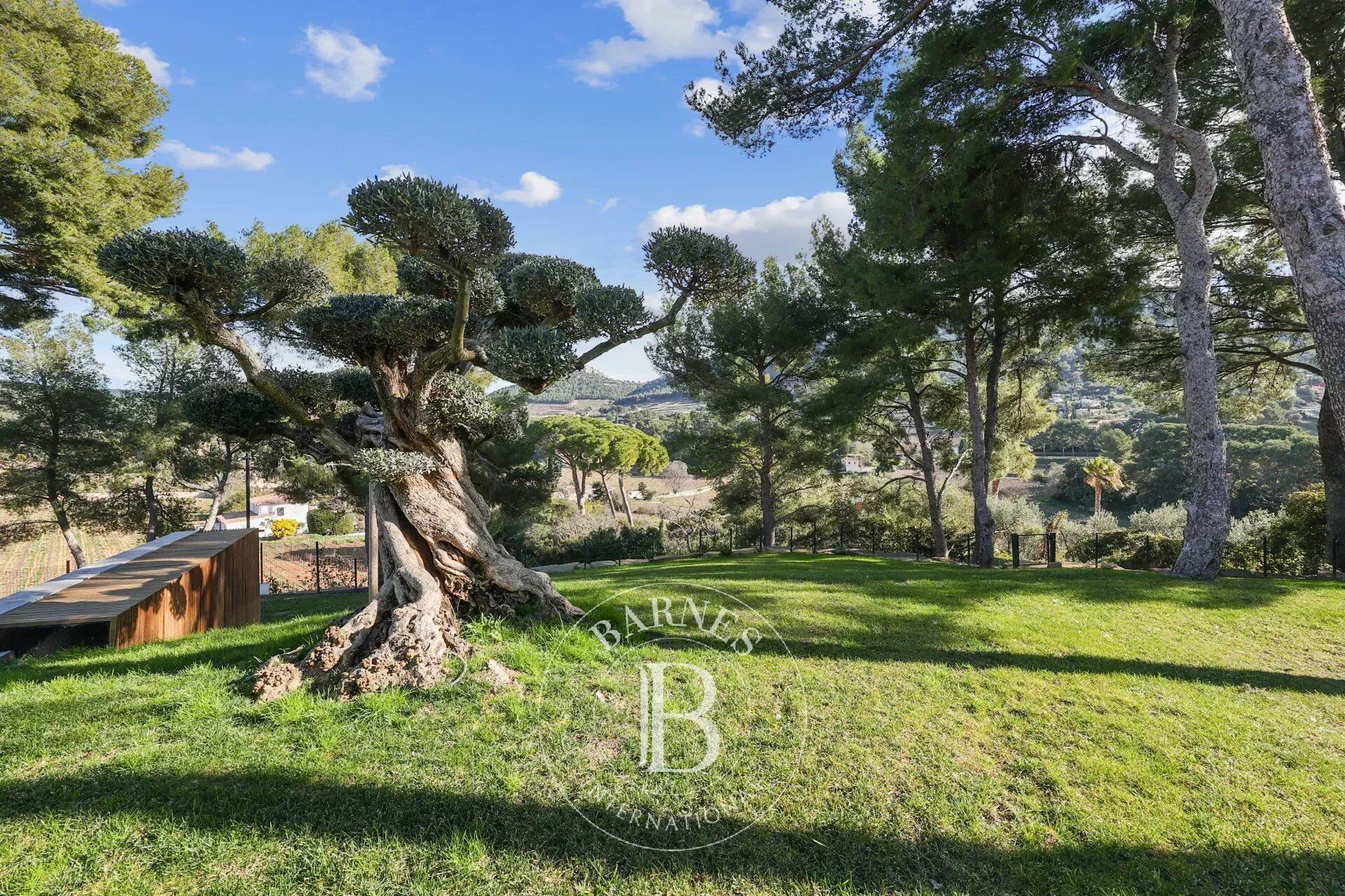 Villa / Maison 5 pièces  à vendre Cassis 13260
