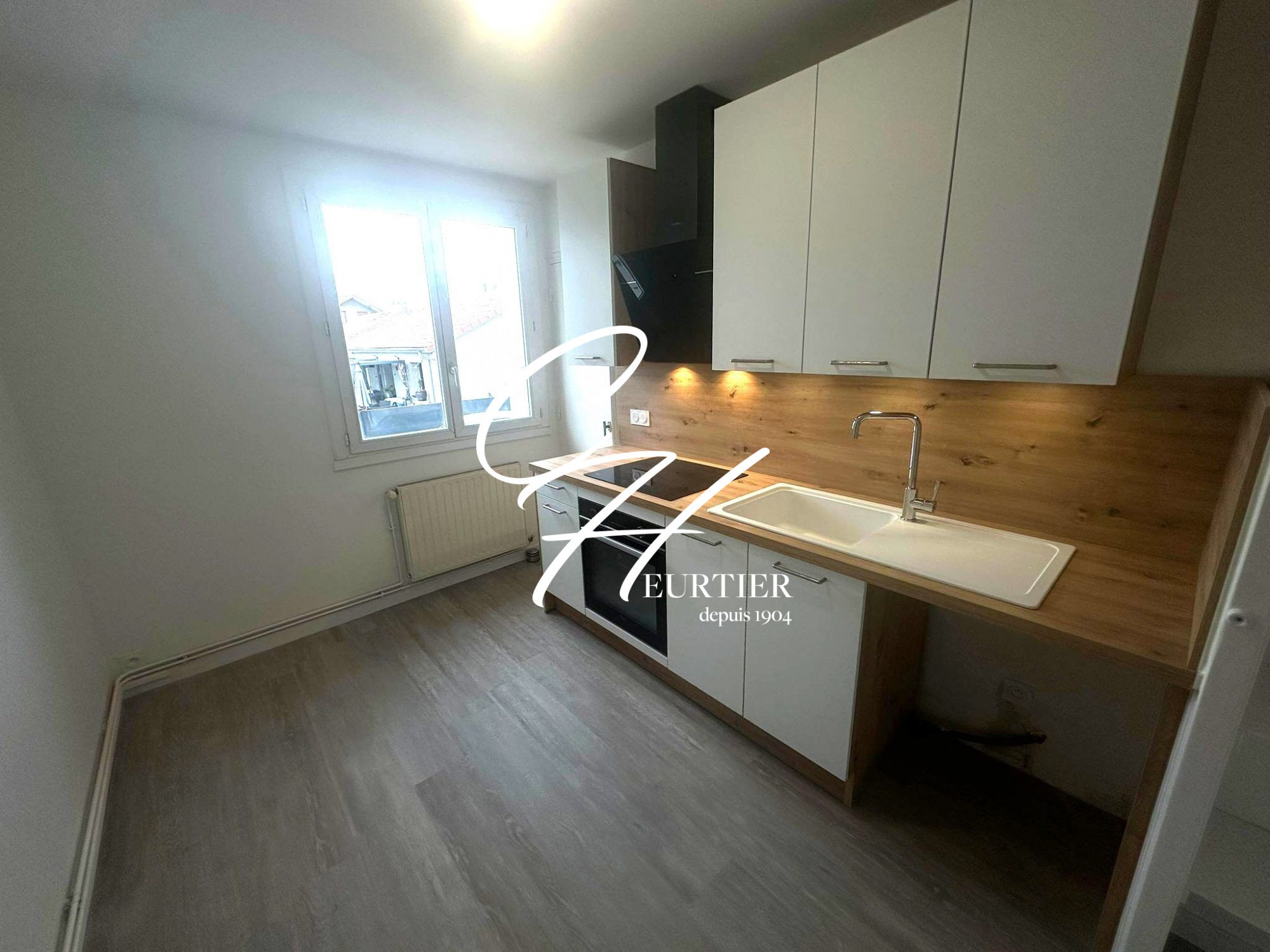 Appartement  T3 à louer Rives 38140
