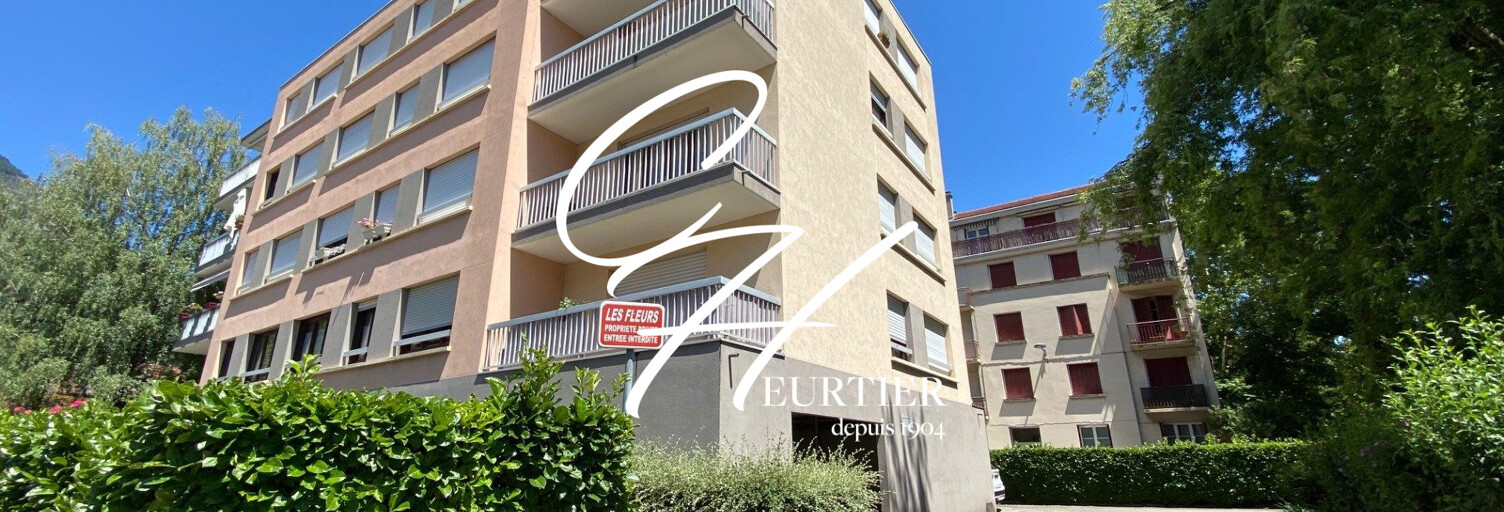 Garage  8 m² à louer à Grenoble (38000)