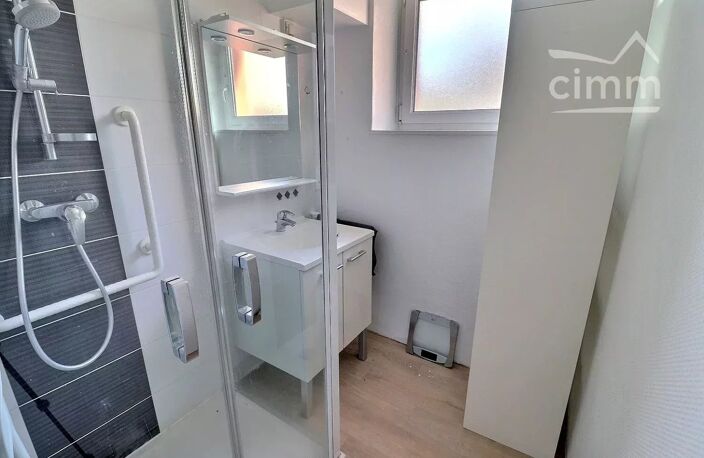 Maison mitoyenne de 95 m² à rénover à PETITE ROSSELLE — photo 5
