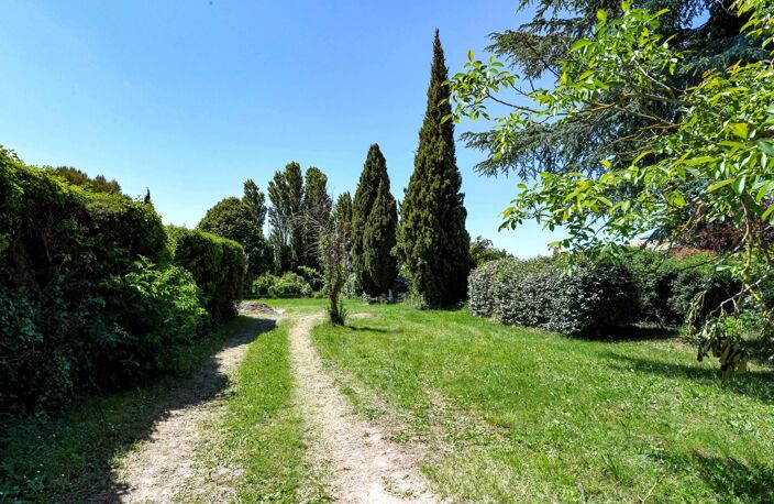 Très beau terrain à bâtir de 2.000m² à 1 km de tous les commerce — photo 3