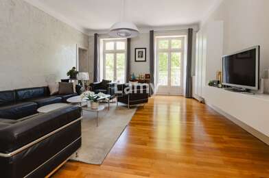 Appartement 6 pièces 733000 €