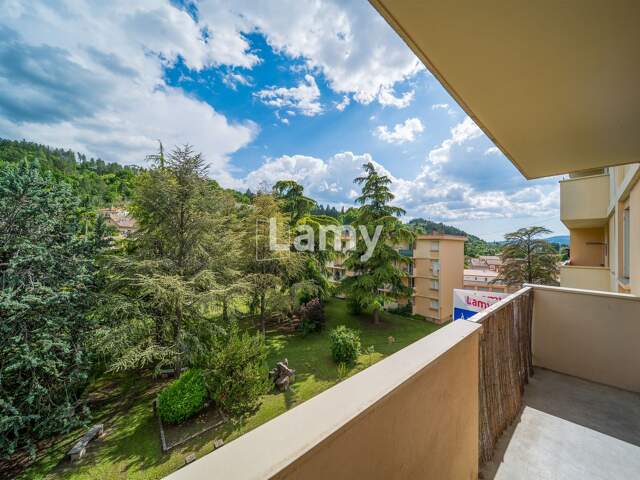 Appartement — photo du bien