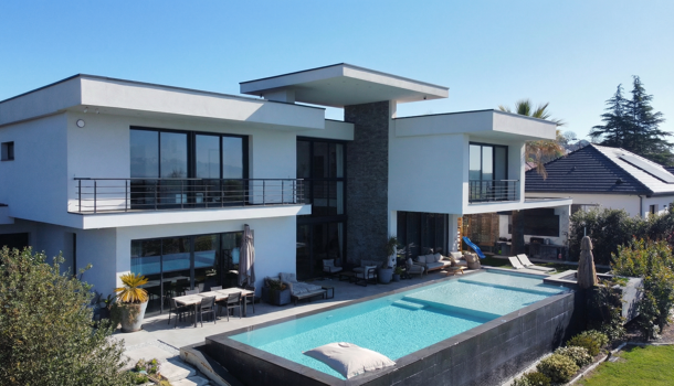 Villa / Maison 9 pièces  à vendre Pau 64000