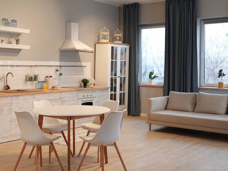 
        Appartement

        (2 à 4 pièces)

        (42 à 81 m²)
       — photo 1