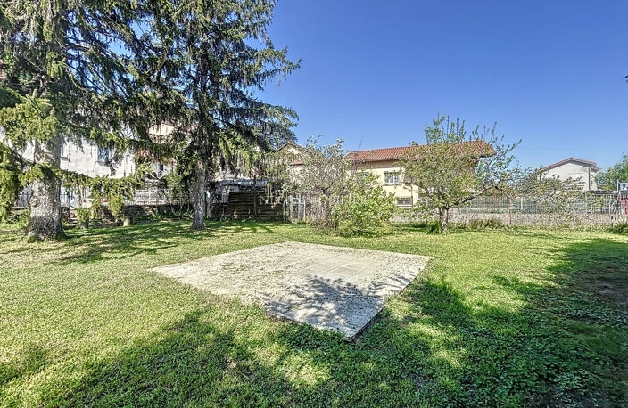 Terrain à bâtir bien placé et arboré de 565 m2 — photo 5