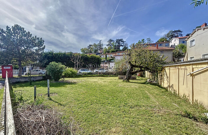 Terrain à bâtir bien placé de 370 m2 — photo 2