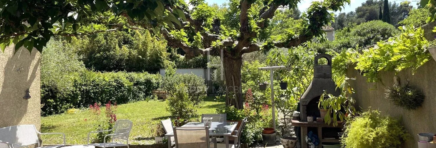 Maison 5 Pièces 94 m² à vendre à Saint-Étienne-du-Grès (13103)