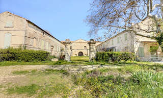 Maison 18 Pièces 600 m² à vendre à Saint-Martin-de-Crau (13310)