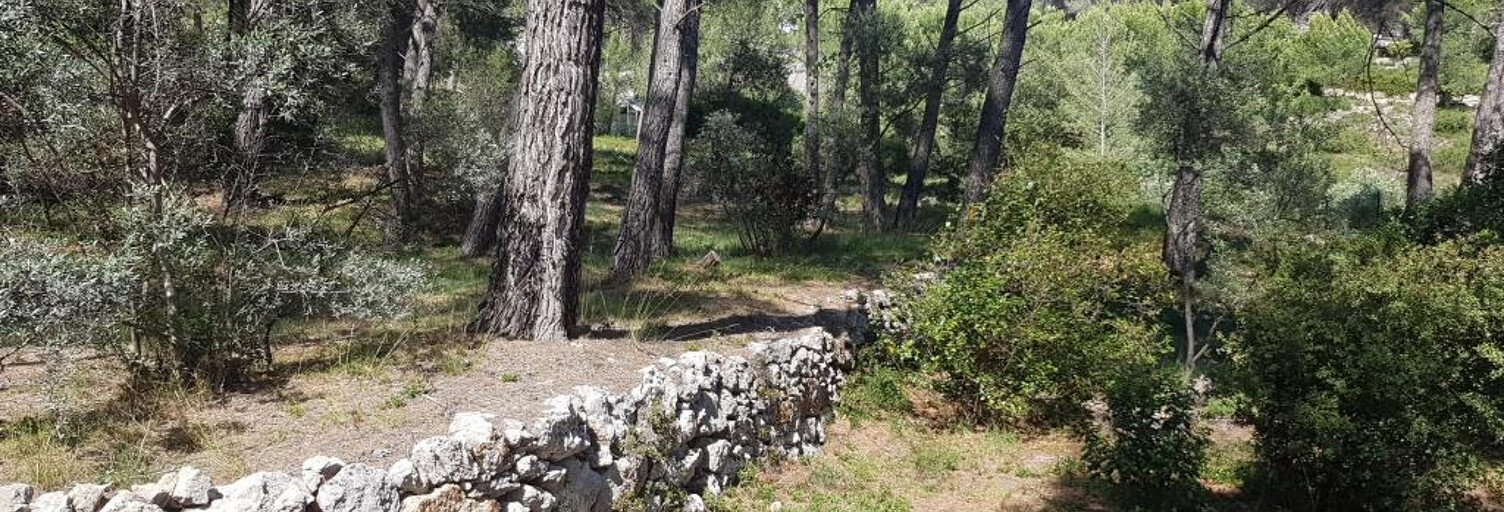 Terrain  3000 m² à vendre à Ventabren (13122)