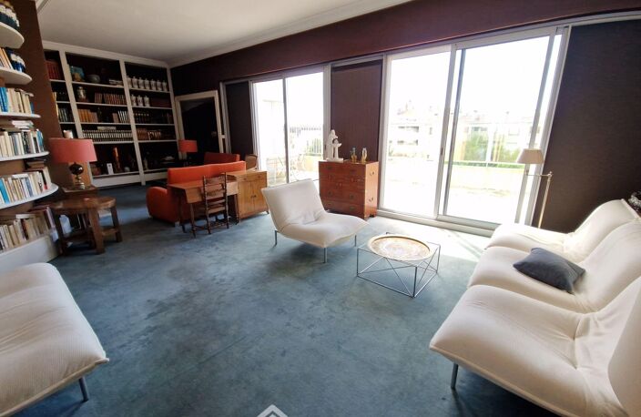 Appartement - 237m² - La Roche-sur-Yon — photo 2