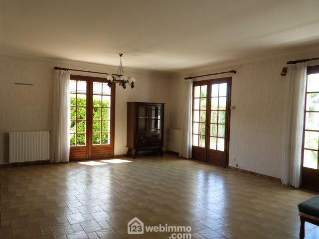 Photo Maison - 120m² - Saint-Médard-en-Jalles image 2/4