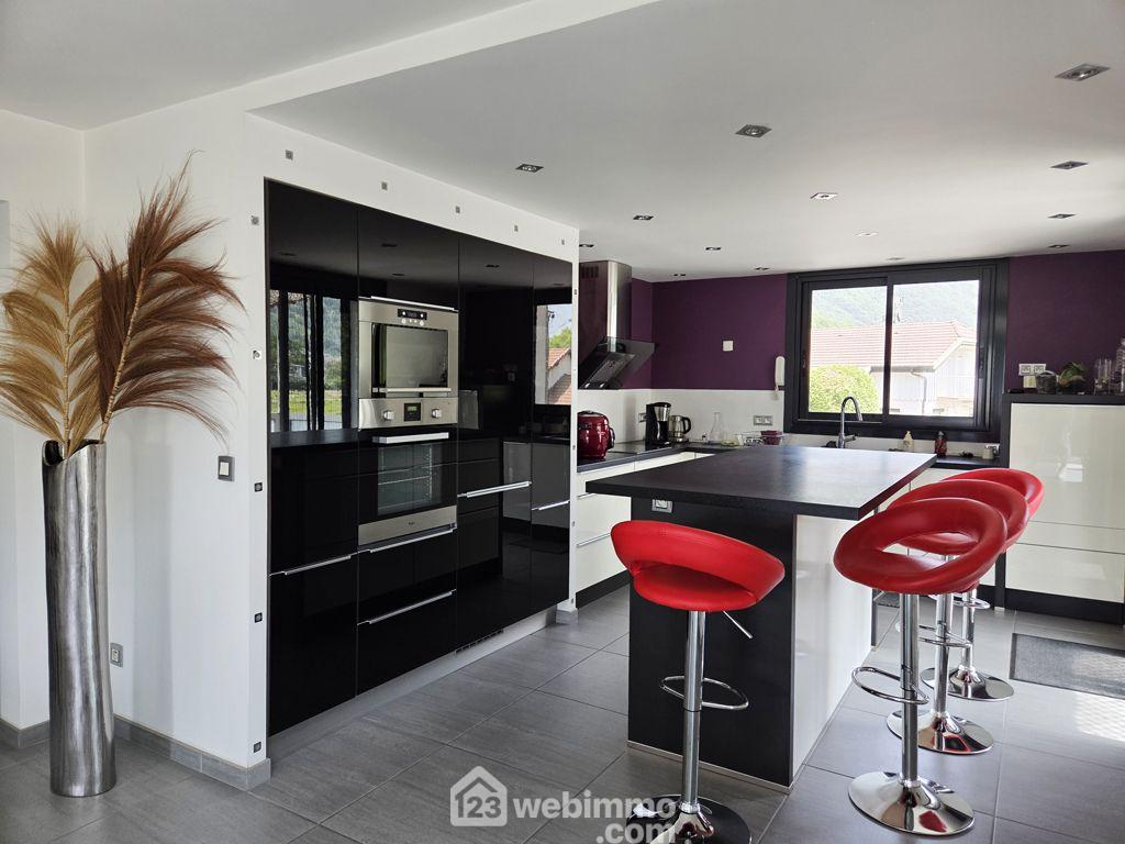 Photo Maison - 224m² - albertville image 3/4
