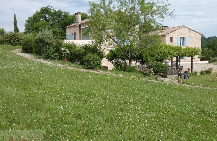 Propriété — photo 2