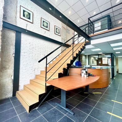 Commerce  268000 €