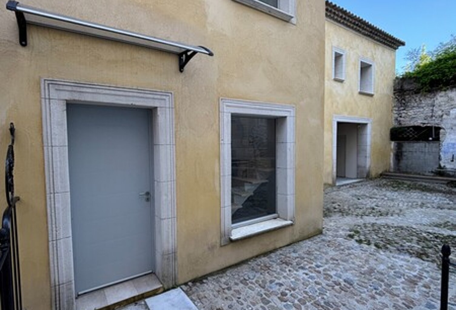 T5 — photo 1