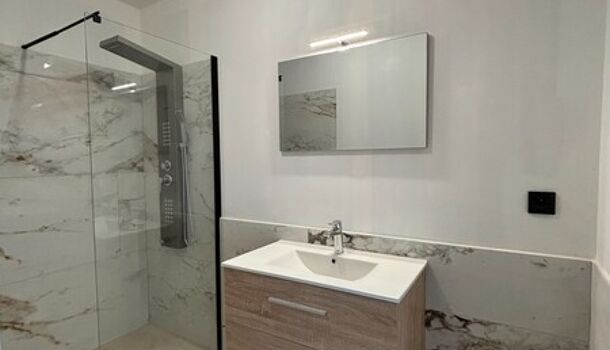 Appartement 5 pièces  à vendre Montélimar 26200