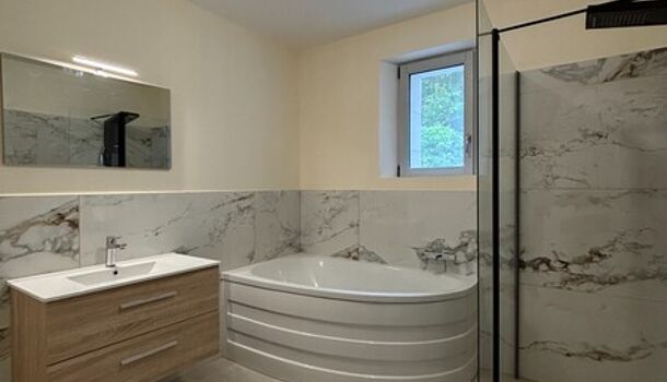 Appartement 5 pièces  à vendre Montélimar 26200