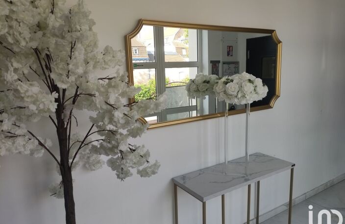 Vente Murs commerciaux 1 500 m&sup2; — photo 2