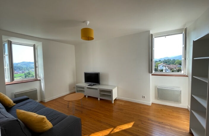 Proche centre ville, 2 appartements T2 à vendre (actuellement loués) dans une maison de ville. — photo 3