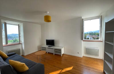 Proche centre ville, 2 appartements T2 à vendre (actuellement loués) dans une maison de ville. — photo du bien