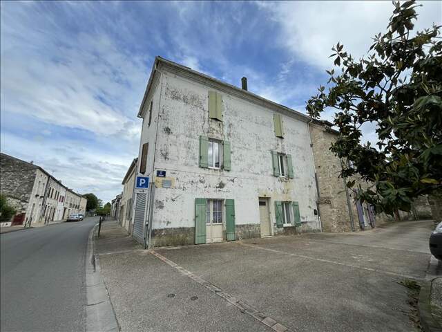 Maison de bourg de 4 pièces principales — photo du bien