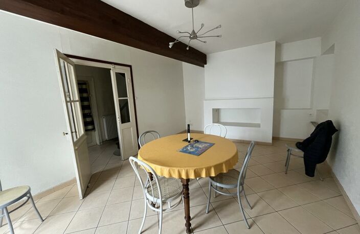 Maison de bourg de 4 pièces principales — photo 2
