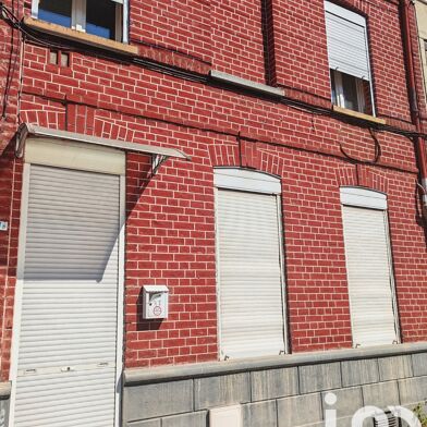 Maison 6 pièces 115000 €