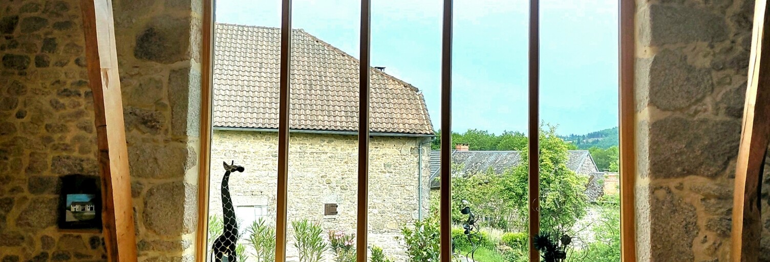 Maison 7 Pièces 219 m² à vendre à Saint-Amand-Jartoudeix (23400)