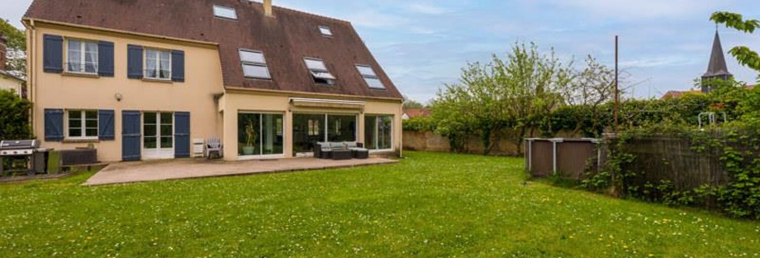 Maison 9 Pièces 236 m² à vendre à Montchevreuil (60240)