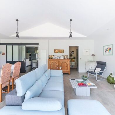 Maison 7 pièces 549928 €