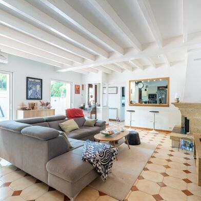 Maison 5 pièces 307499 €