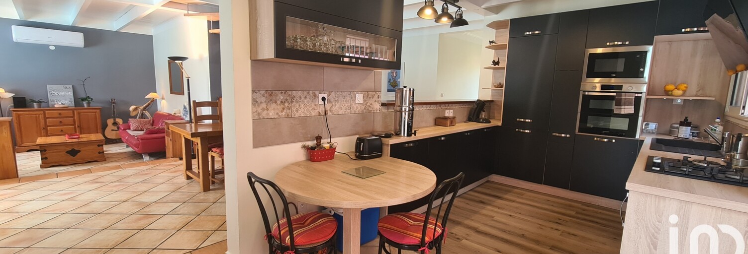 Maison 7 Pièces 205 m² à vendre à Le Tampon (97430)