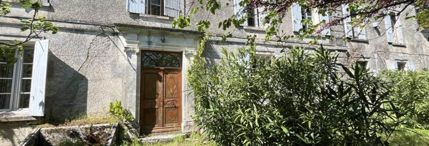 Maison 12 Pièces 348 m² à vendre à Matha (17160)