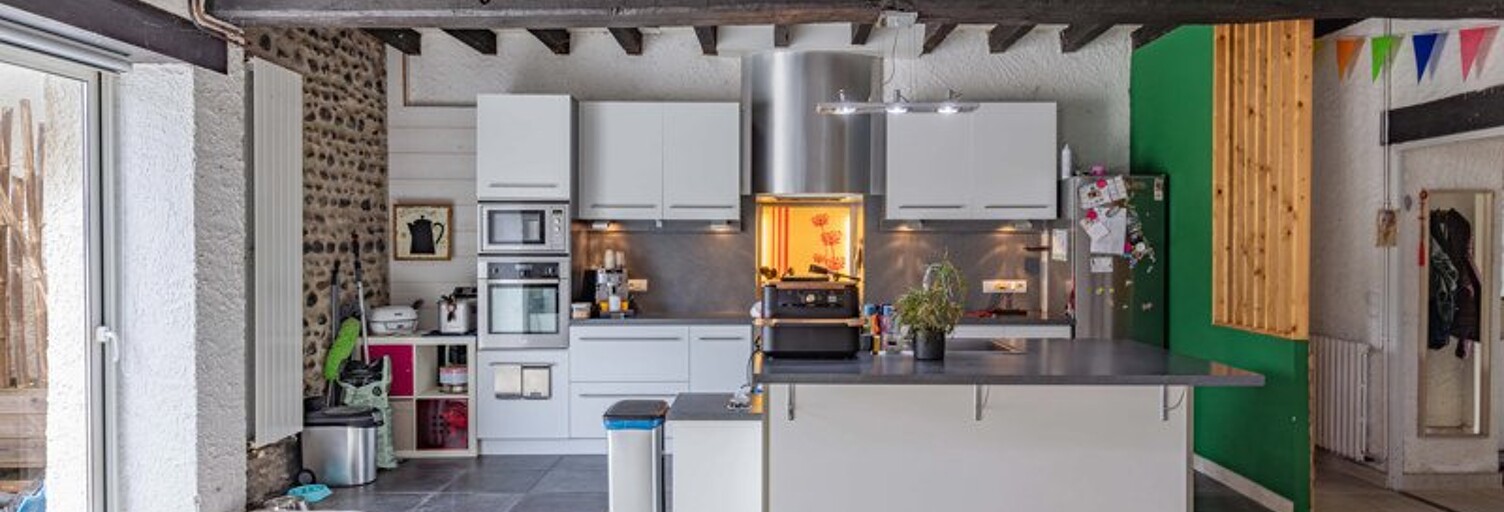 Maison 7 Pièces 200 m² à vendre à Artiguelouve (64230)