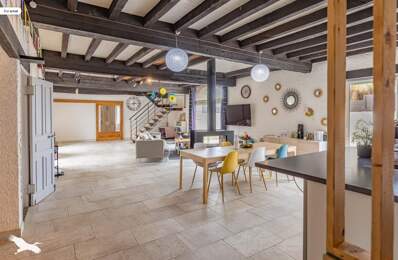 Maison de bourg de 7 pièces principales — photo du bien