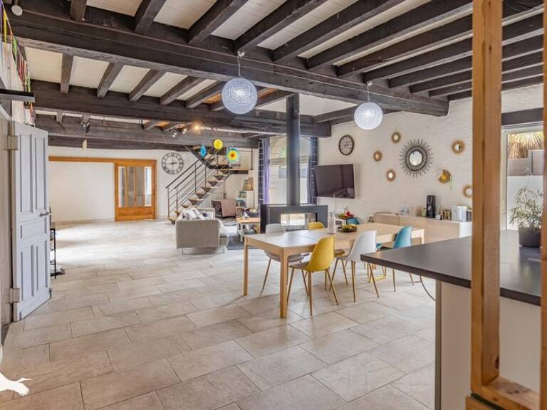 Maison de bourg de 7 pièces principales — photo 1