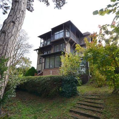 Maison 8 pièces 699000 €