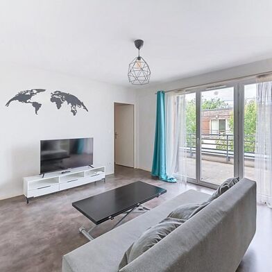 Appartement 3 pièces 252988 €