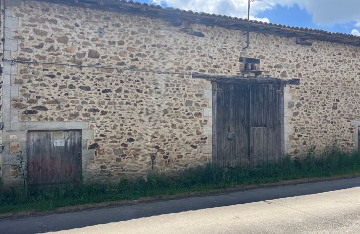 Grange — photo 2