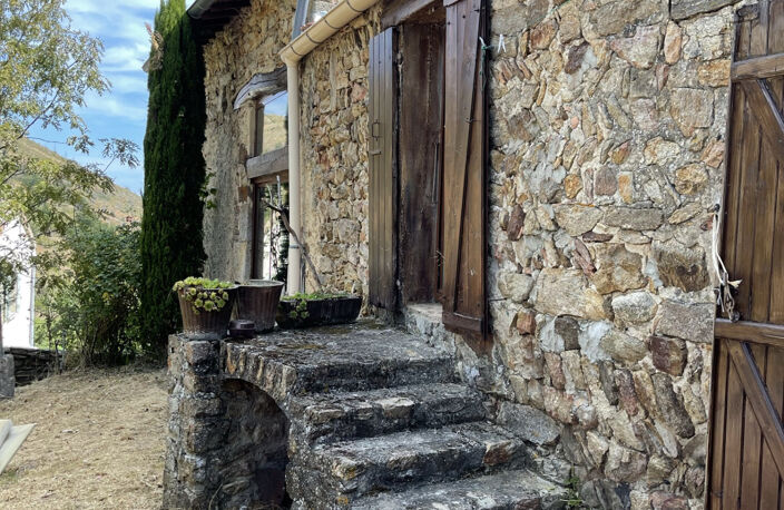Maison en pierre avec terrain sur les hauteurs de ST MARCEL — photo 3