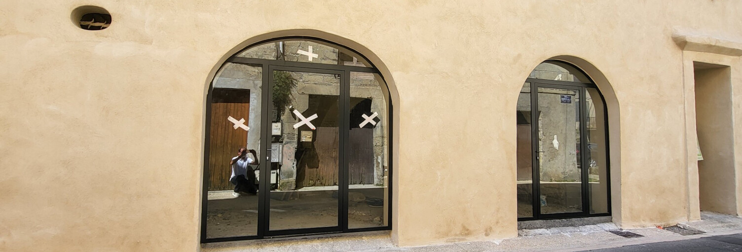 Commerce  140 m² à vendre à Sommières (30250)