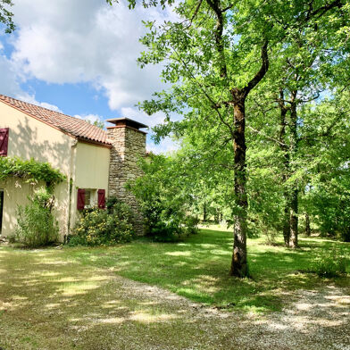 Maison 5 pièces 360400 €