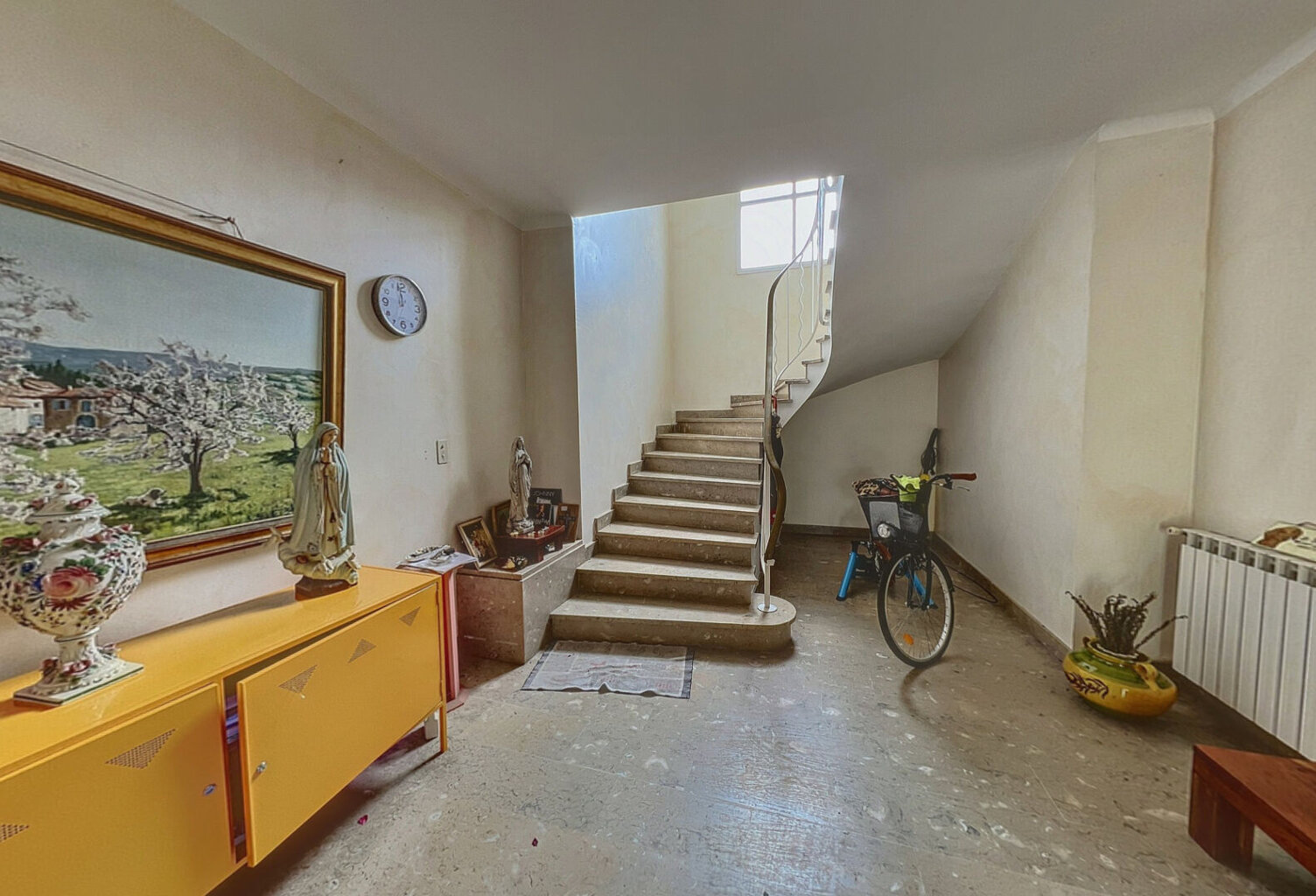 Villa Rognonas  183 M2 environ + garages + jardin — photo 1