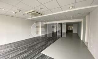 Commerce   m² à vendre à Lys-Haut-Layon (49310)