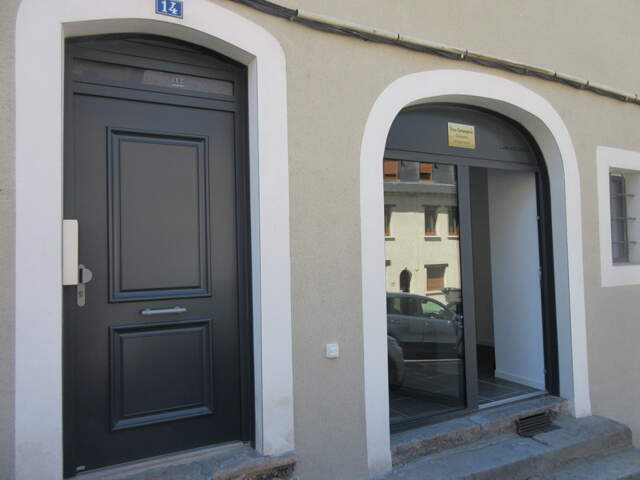 Quartier St Cyrice-Rodez, local commercial et/ou professionnel avec parking — photo du bien