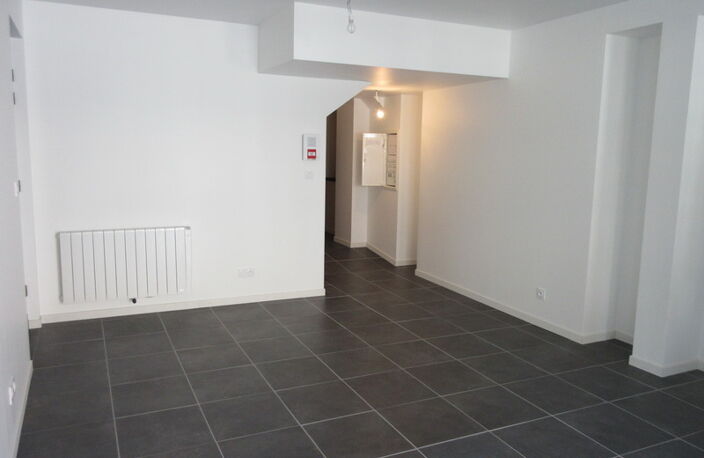 Quartier St Cyrice-Rodez, local commercial et/ou professionnel avec parking — photo 2