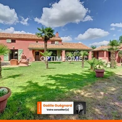 Maison 8 pièces 399500 €