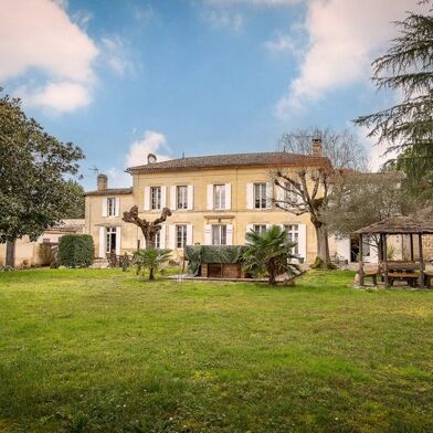 Maison 10 pièces 795000 €
